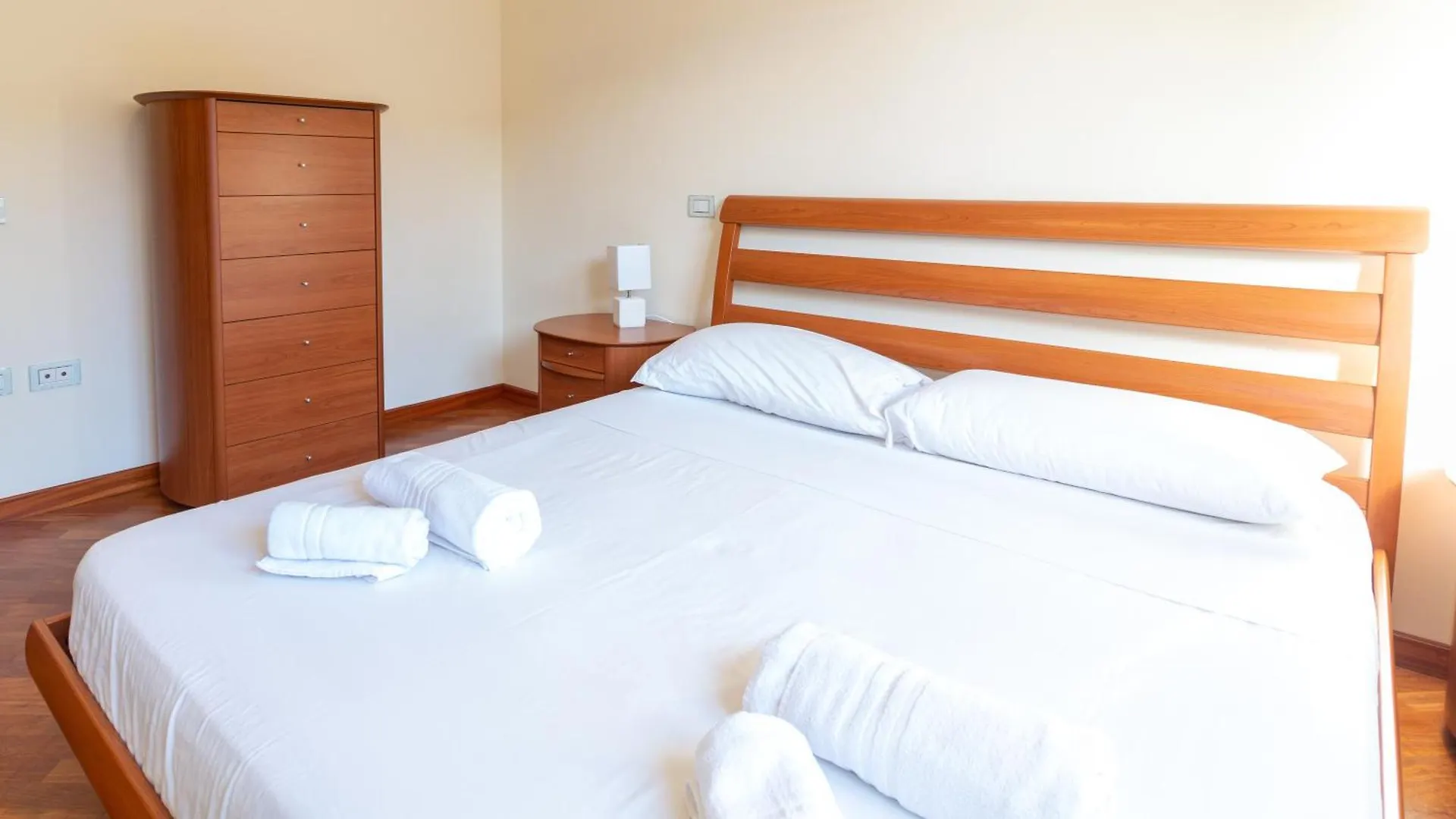 Villino Octagon Apartment Elmas Italy